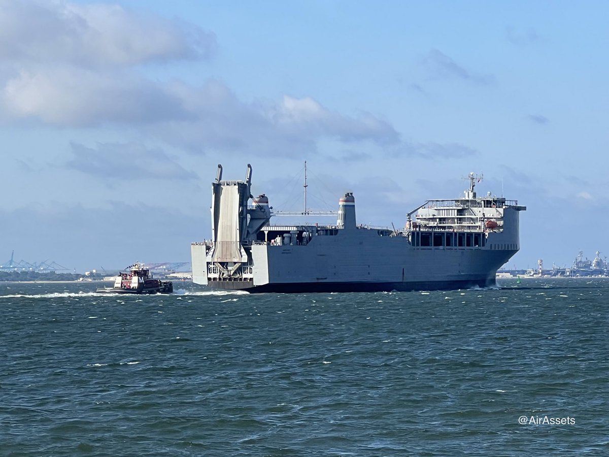 WarshipCam's tweet photo. MV Cape Ray (T-AKR-9679) rollon/roll-off container ship in the Ready Reserve Fleet with the U.S. Navy coming into Norfolk, Virginia - July 25, 2022 #mvcaperay #takr9679
* photos courtesy of @AirAssets https://t.co/bKghCcgCfz