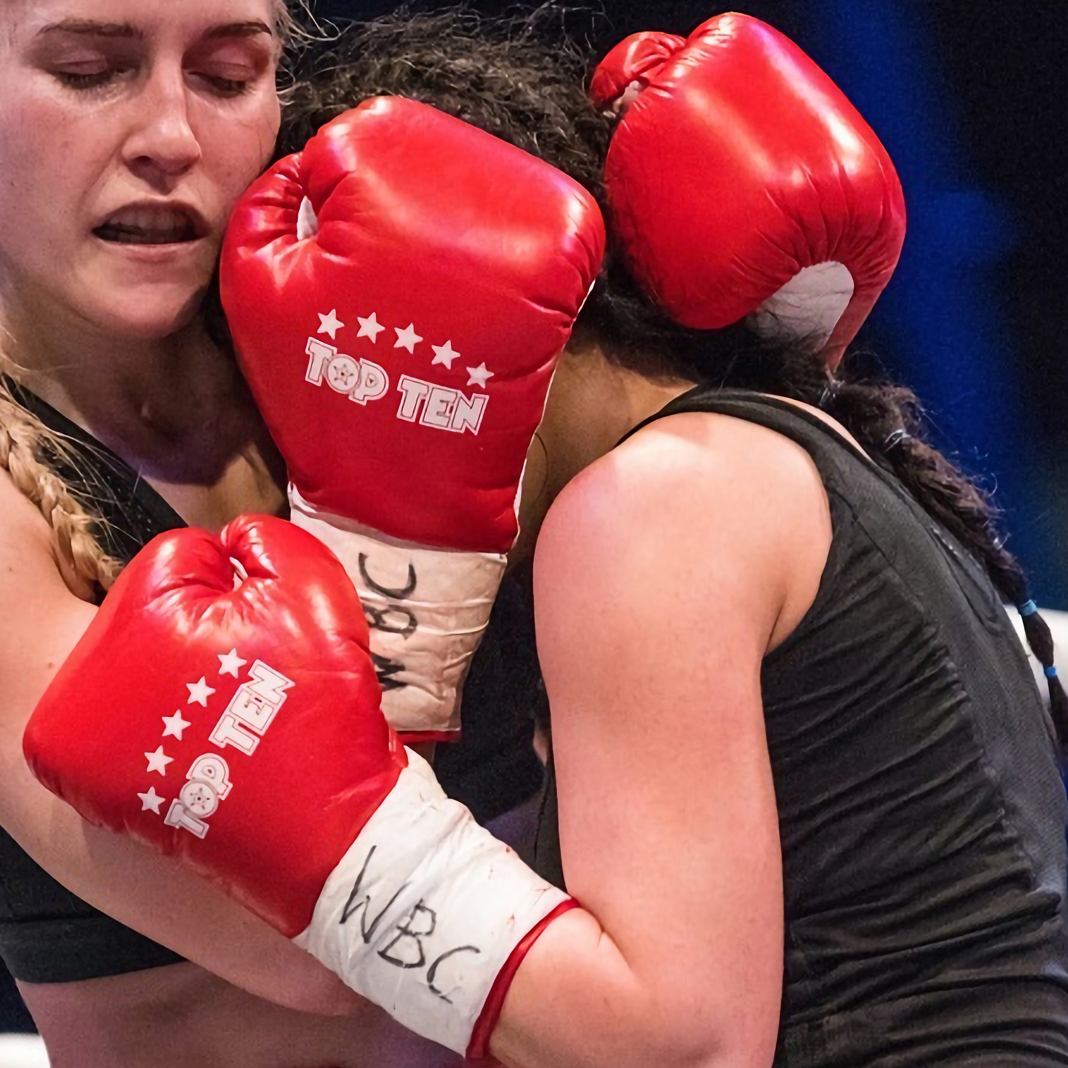 Removing Mouthpiece on Twitter "RT c_ling_sai Boxing gloves