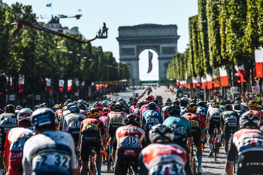 hc_wanders's tweet photo. 🚨Nuevo podcast🚨

¡Nuevo lunes, nuevo programa! Último programa dedicado al #TDF2022. 

Balance de la carrera con @sergioyustos_, #PGR, @jorge_matesanz &amp; @UnaiLacalle
 
Ivoox 🎤https://t.co/Yv7BBNoAjJ

Spotify 🎤https://t.co/fWxVqLJUrH https://t.co/6gicT47hS8