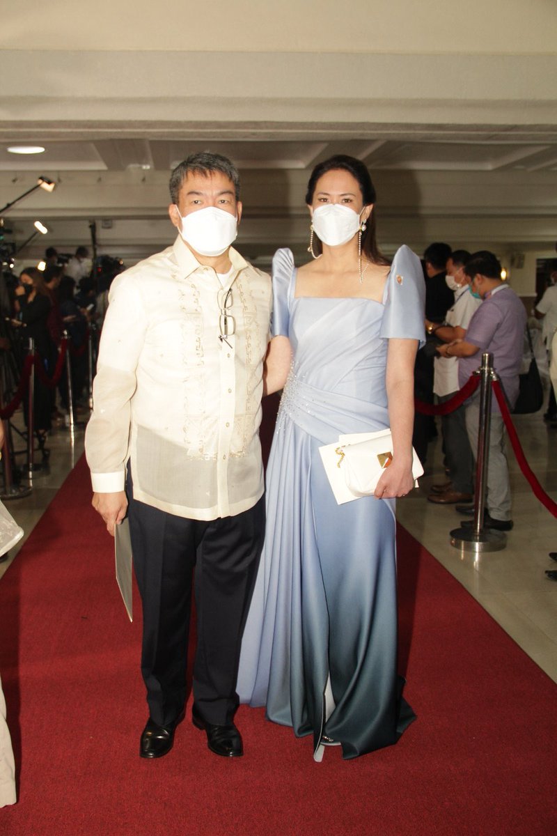 senkokopimentel's tweet photo. With my beautiful wife, Kath https://t.co/tZTC1724fG