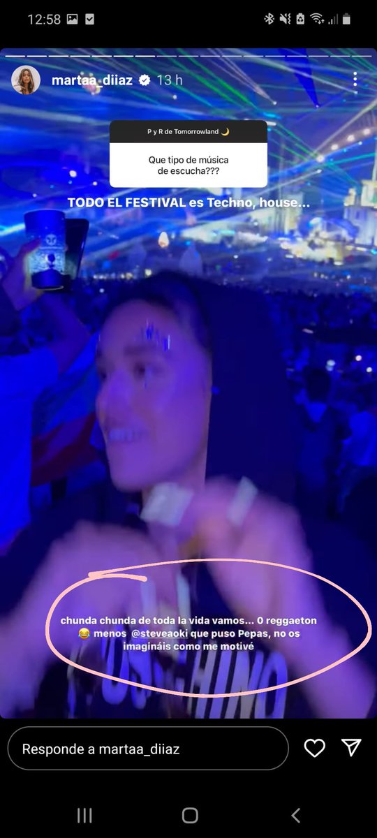 Esto pasa cuando hacéis famosos a gente idiota. Yendo a uno de los festivales más grandes por puro postureo, para fardar, que no le gusta la música y que encima no tenga ni idea de los géneros musicales que se escuchan.... Lamentable es poco