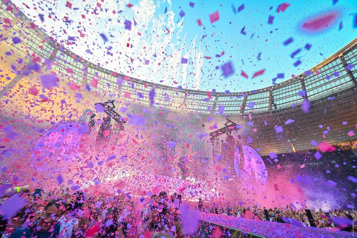 🇫🇷 #ColdplayParis • 📸 <a href="/StadeFrance/">Stade de France</a>