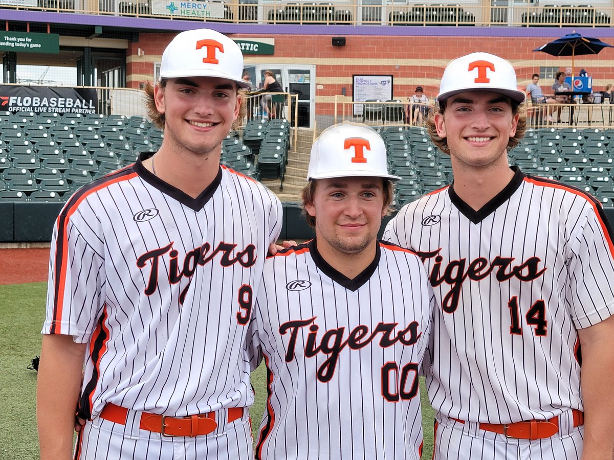 3 former Bats who played together 3 of the last 4 summers. It was fun to watch them play together and now I get to see them play in college.

<a href="/zacharyrust19/">Zachary Rust</a> 
<a href="/VertiVerti/">Nicolas Vertikoff</a> 
<a href="/AndrewRust04/">Andrew Rust</a>