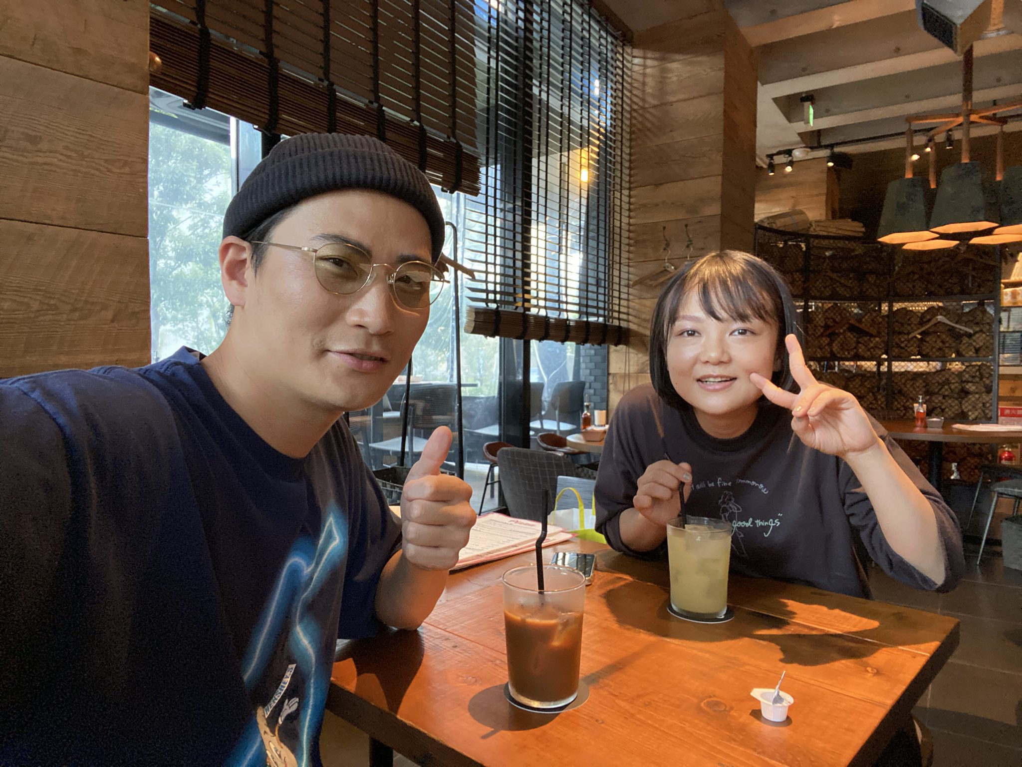 きつね 大津 A Twitteren なんか知らんけど 愛人 で仕事入った そんなつもりでつけないのに 愛人 というユニット名に意味が出すぎてちょっと気まずかった T Co Xgnjsubk61 Twitter