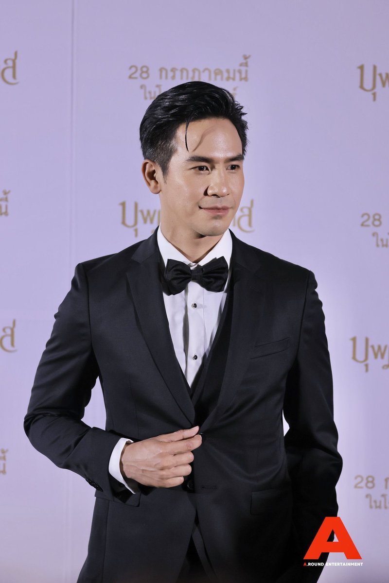 fcpopethanavat's tweet photo. จริงๆแล้วพี่คือ “เทพบุตร” ใช่ไหม บอกมา
 #บุพเพ๒xพี่ภพGalaPremiere https://t.co/Vr1xZFZG1R