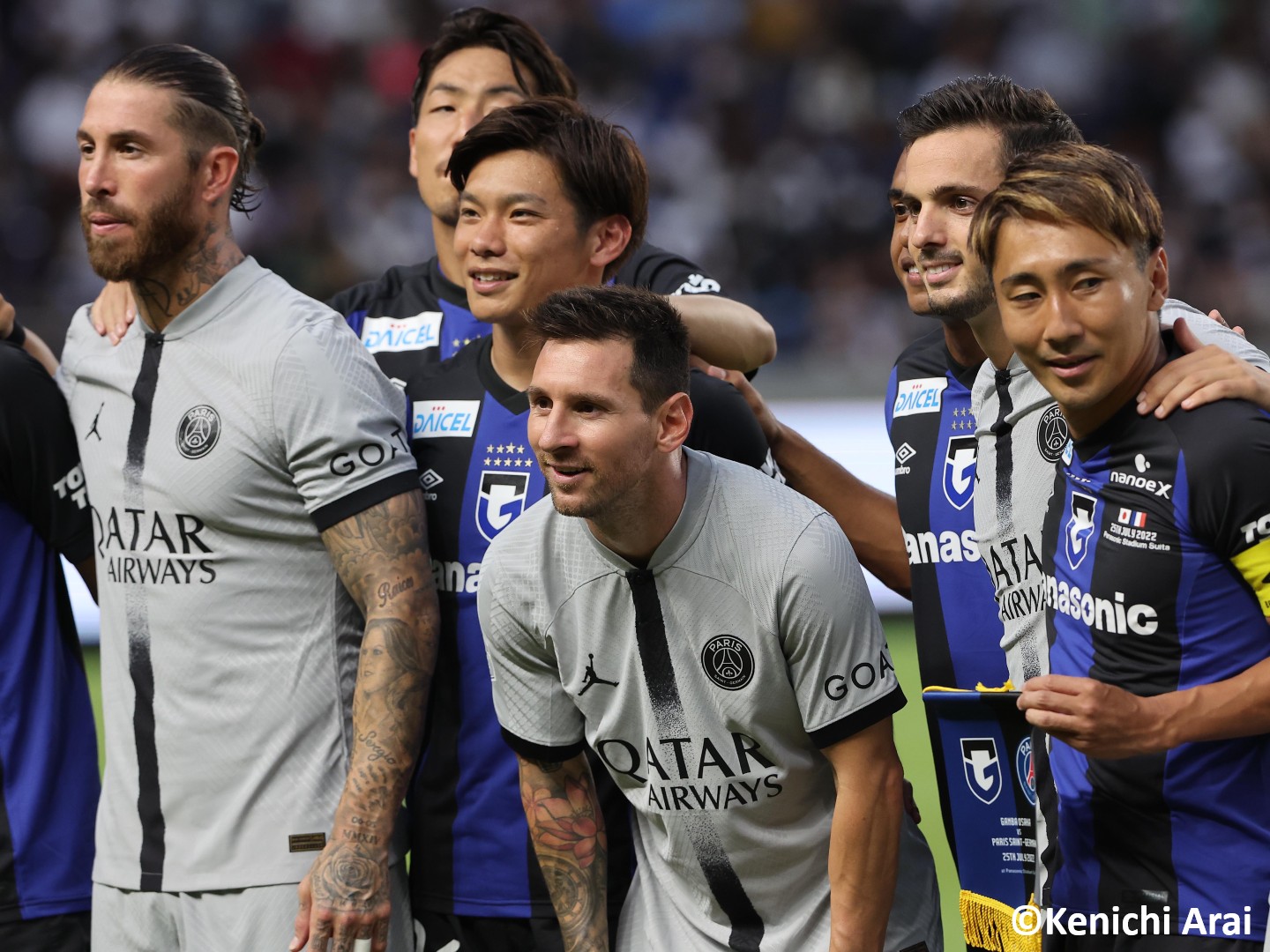 ガンバ大阪　パリ・サンジェルマン 2022年　ピンバッジ ガンバ大阪 パリ・サンジェルマン 2022年 ピンバッジ - メルカリ