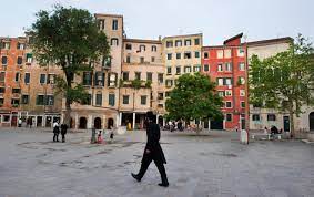 alberto_sanavia's tweet photo. #22agosto 1694, #Venezia: a 84 anni muore Samuele #Aboab, che qui fu chiamato nel 1650 per coprire il posto di rabbino capo del Ghetto. Vittima di circostanze sfortunate, fu costretto ad abbandonare ma tornò in Laguna poco prima della morte. I negozi saranno chiusi per lutto https://t.co/R31bspoj4E
