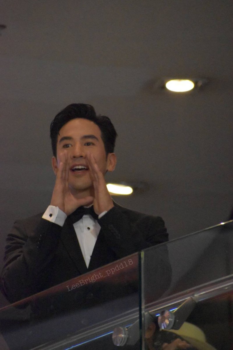 Poopreaw_zaap's tweet photo. #บุพเพ๒xพี่ภพGalaPremiere
อ่านปากของชั้นนะ ว่ารักเธอ
พี่ภพไม่ได้กล่าว ชั้นกล่าวเอง😆 https://t.co/Al0l07wPdh