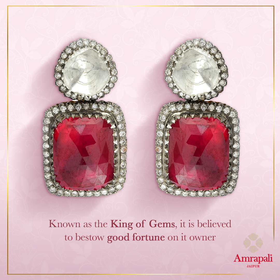 amrapalijewels's tweet photo. Adorn yourself in ruby earrings, classic yet bold.
#AmrapaliJewels #JulyStone #Love #Ruby #Rubies #HeartStone #KingOfGem #RubyStuds #RubyEarrings #RubyAndDiamondEarrings #Earrings #LuxuryLifestyle #StatementJewellery #HighFashion #FusionLook https://t.co/TGOUbBuFAh