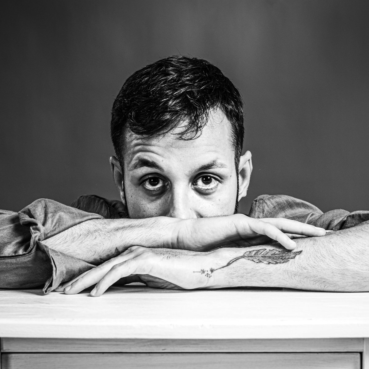 #Libri che hanno fatto la storia della letteratura e recenti uscite che hanno lasciato il segno. 

7 consigli di lettura di <a href="/MattiaCorrente/">Mattia Corrente</a> autore de "La fuga di Anna" (<a href="/sellerioeditore/">Sellerio editore</a>)
lucialibri.it/2022/07/25/set…

<a href="/seastar1414/">giovanna tomai </a> <a href="/a_saba78/">AnnaSaba©️#VersiPerMe</a> <a href="/CarmelaCusmai/">Carmela Cusmai</a> <a href="/AdrianaFalsone/">Adriana Falsone</a> <a href="/LaRos35/">Daphne_Ros ♡ My Stubborn Knock Out & Other Ships💖</a>