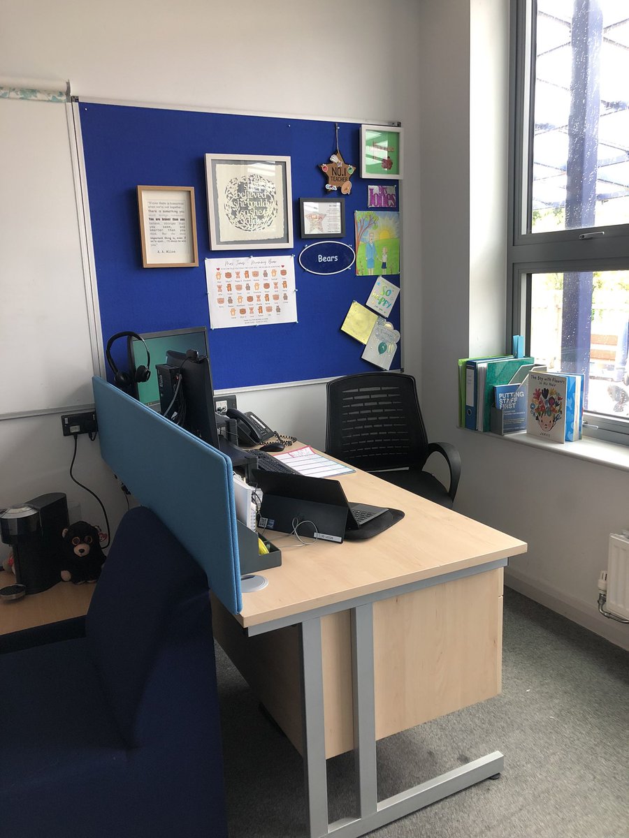 vpbeaconview's tweet photo. Finally moved in - VP Beacon View DSL. Loving my new office can’t wait to get started! https://t.co/EohBvjBMLp