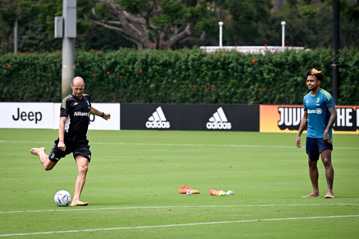 juventusfc's tweet image. No spoiler 🤐

#JuveOnTheRoad