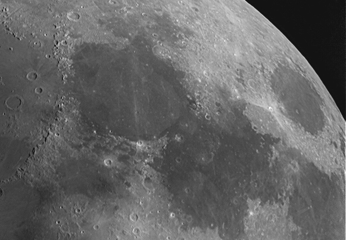 Gavin96641409's tweet photo. The moon through my homemade telescope. The telescope is a 6 inch F7.3
#moon #astrophotography #astronomy #telescope #space https://t.co/FHrR1qrePU