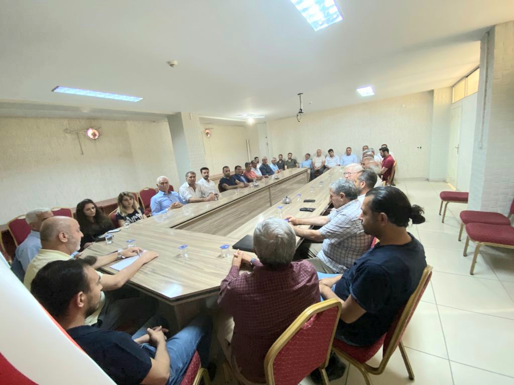 📍AK PARTİ MUŞ İL BAŞKANLIĞI

Haftalık Olağan Yönetim Kurulu toplantımızı gerçekleştirerek, çalışmalarımız ile alakalı Birim Başkanlarımızdan bilgiler aldık, fikir alışverişinde bulunduk. Toplantımız hayırlara vesile olsun.