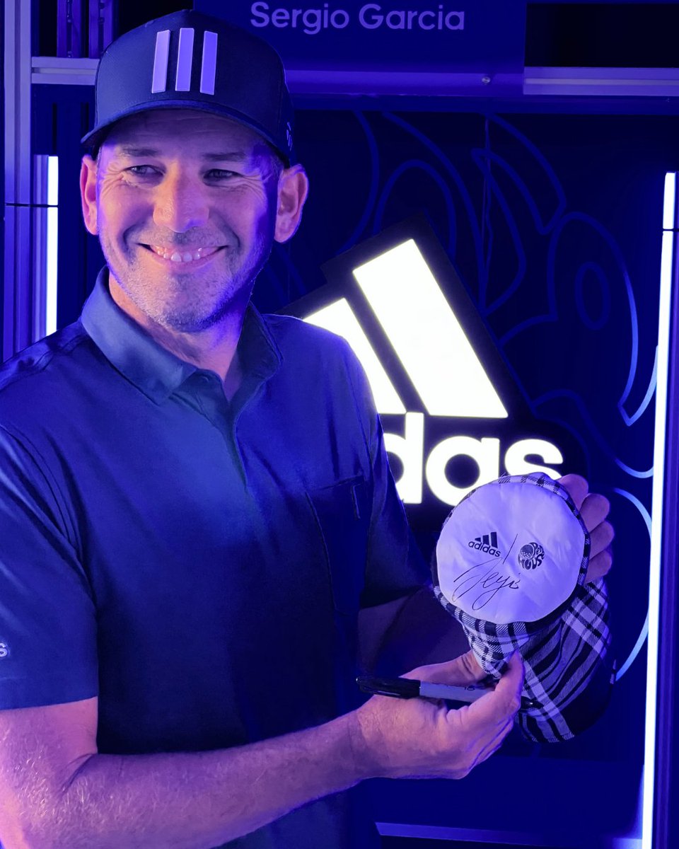 🚨 WIN 🚨 A TaylorMade Stealth Driver + signed <a href="/TheSergioGarcia/">Sergio Garcia</a> adidas ltd headcover 😍 To Enter 👉 Like, RT, Follow, Tag Your Mates (3 Tags = 3 Entries) &amp; comment the prize you want to win 🏌️‍♂️ Enter on our IG/FB too! 📲 Winner announced 10/08/22! ✔