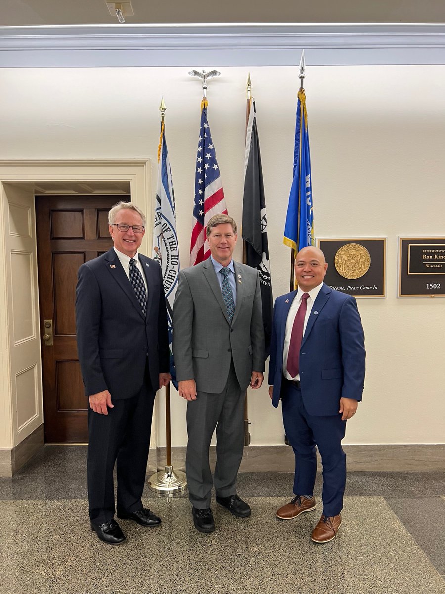 ChemCeed's tweet photo. ChemCeed Vice President Rolly Enderes attended the NACD Washington Fly-In last week, meeting with several US Representatives and Senators to discuss issues affecting the chemical distribution industry. #nacdflyin #nacdreact https://t.co/d045Fek5Ff