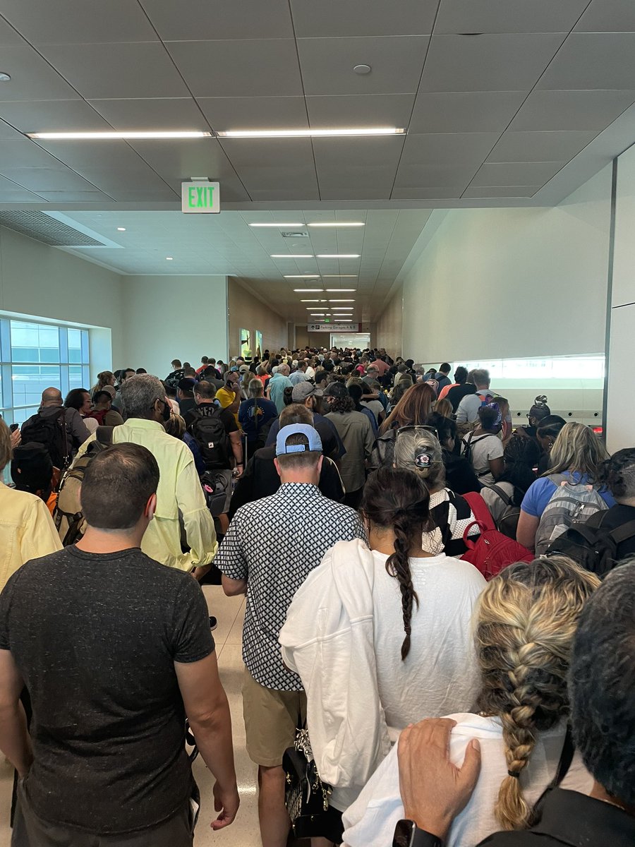 Active shooter situation at #lovefield is all clear but they are evacuating the airport. The good news is everyone is calm and collected because it is really hard to evacuate an airport through these tiny doors. Glad there isn’t a current issue.