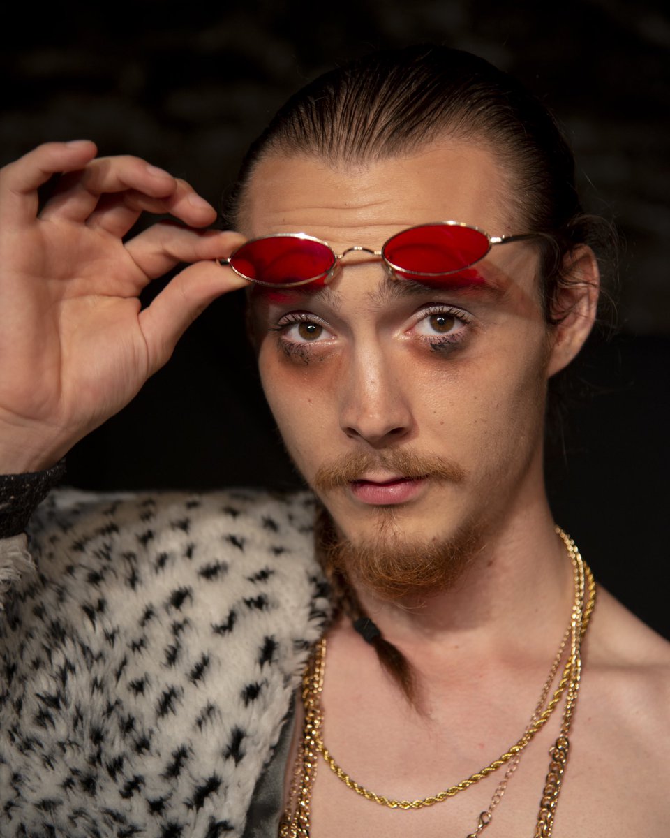 TilTomorrowCO's tweet photo. Brace yourself, Theseus is coming to the capital @TheUnionTheatre.
Bristol @LocoKlub was incredible, now just a few days until we’re in London THUR/FRI/SAT https://t.co/2eesaxwpm5
#internationalthetarecompany #shakespeare #doublecast #amidsummernightsdream #londontheatre https://t.co/8xFG5vfDK7