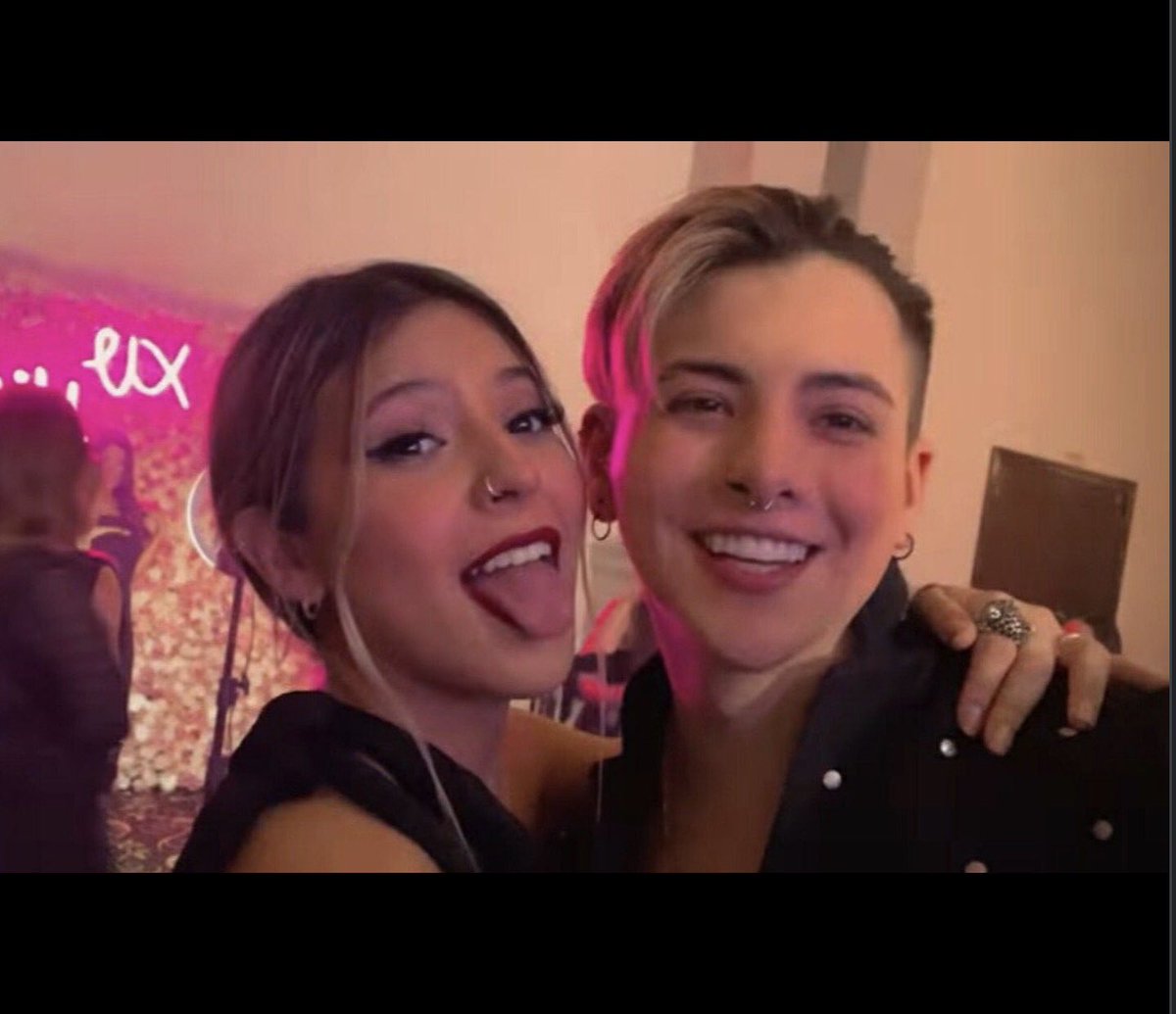 Xe_Kev's tweet photo. @KCAMEXlCO 
📢 Comenzamos con las  Dinámicas para la final!🚀👑
Meta: 1 K  Comentarios + RT
⬇️ Hashtag a utilizar:
#kevlexd
#IgnaciaAntoniaCHILE
#IgnaciaAntoniayKevlexd
#Humbe
#DannaPaola
#LosRulesDiversion
#RusherKingARG
#KCAMexico 
Terminando se la paso a @KevnaciaUpdates https://t.co/T1tXq2Z7uA
