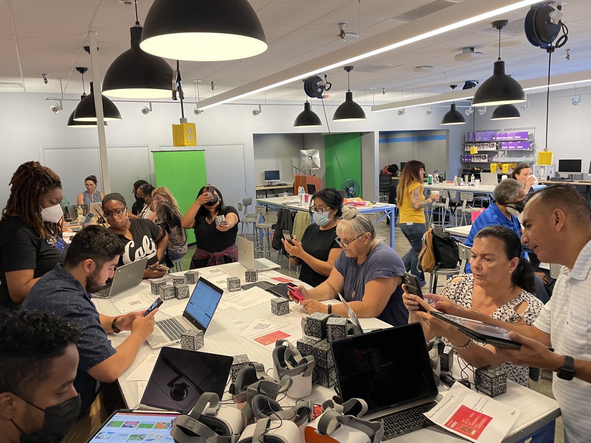 Kelly McNeil tweet media