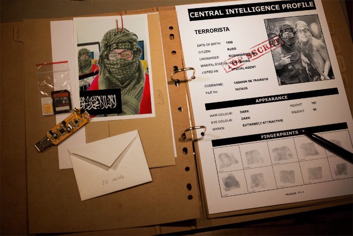 Terrorista, más conocido como terro, es un criminal de grado S acusado de múltiples atentados. Como el atentado a la AMIA, además de tenencia ilegal de armas de fuego y estupefacientes