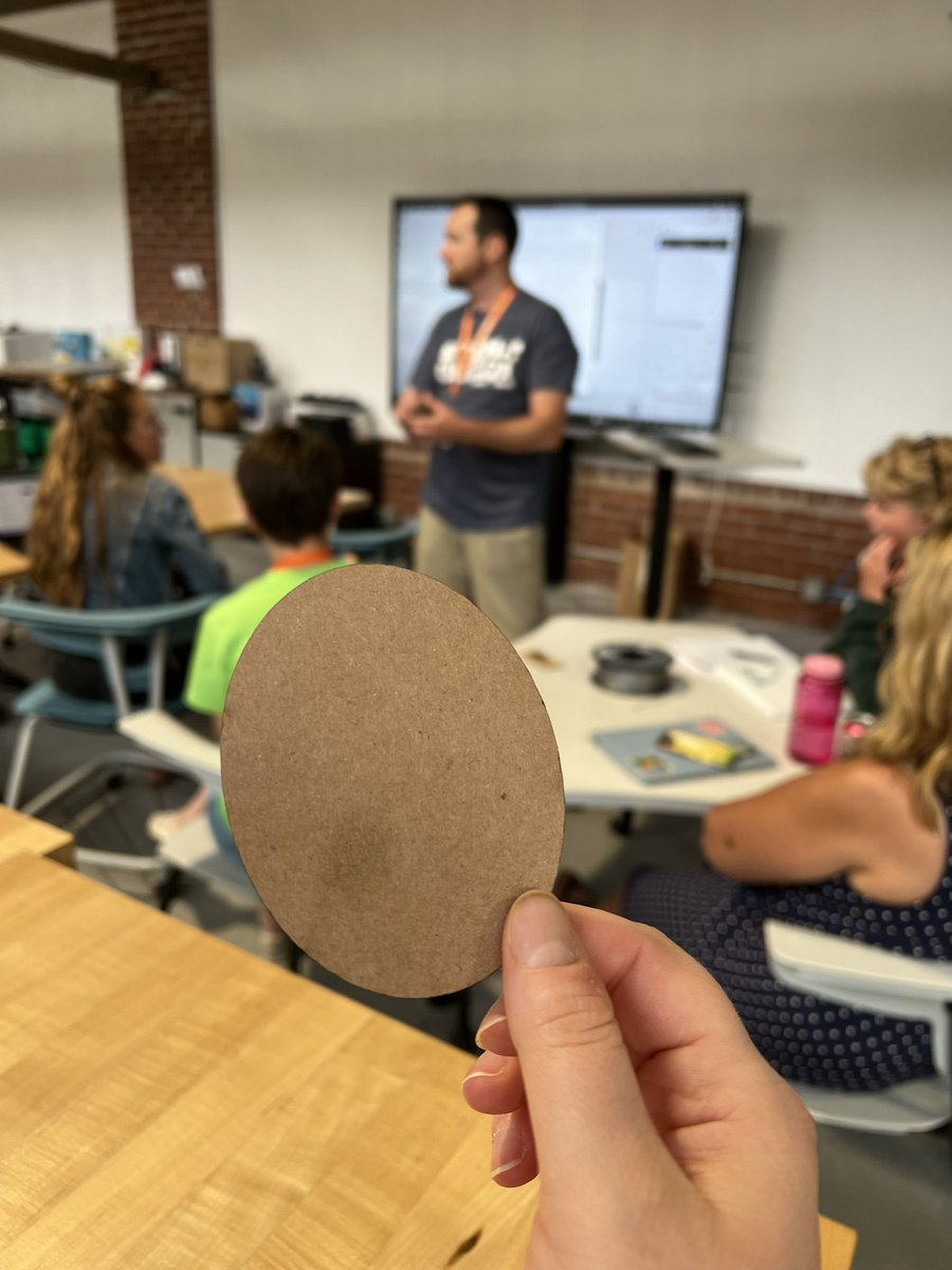 carolyncwitt's tweet photo. We made an oval! 🎉 Learning the art of laser cutting with @MrRyneAnthony! #stemcampedu #lasercutting https://t.co/Cty9BMpcIe