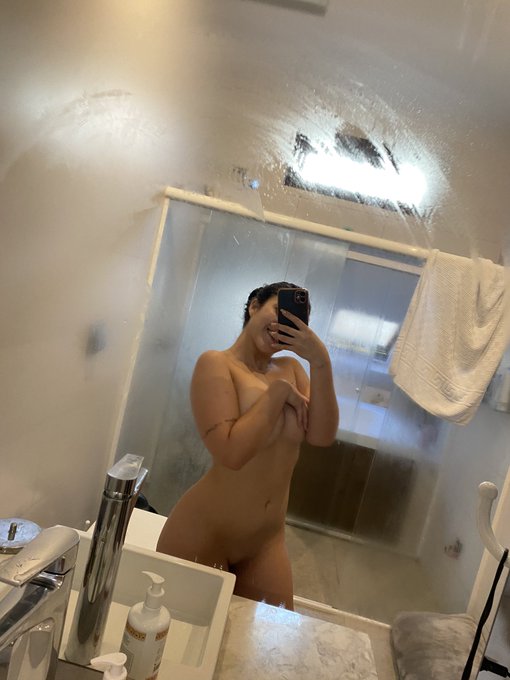 Bom diaaa 🤍 https://t.co/mpp9yA5vmf