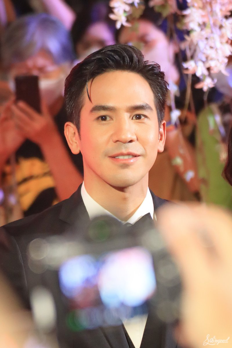 SomJeedZaap's tweet photo. พี่ภพของเมียส้ม น่ารักมากกกก
#บุพเพ๒xพี่ภพGalaPremiere
#บุพเพ๒  #popezaap https://t.co/kvrBq38XNn