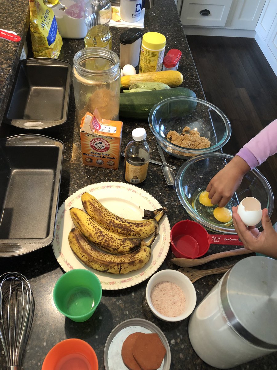 WRDSB_mendoza's tweet photo. Happy Monday! Maddy and I made a couple of loaves this morning. We love the baking process (the smells, gathering of ingredients and the measuring). Now we wait … #bakerspace https://t.co/yQsI0DmPtd