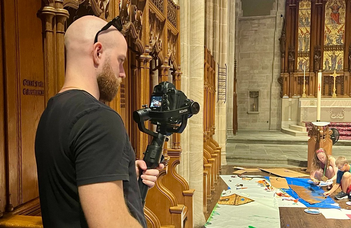asr_media's tweet photo. #BehindTheScenes with the #ASRTeam filming @PCFLV's #CampSmile - a week-long day camp, including activities such as art, theater, sports, games & more, offered to kids with cancer & their siblings 🖍️🐕🎉 #ASRSharesStories #BTSWithASR https://t.co/5yduyCO8fP