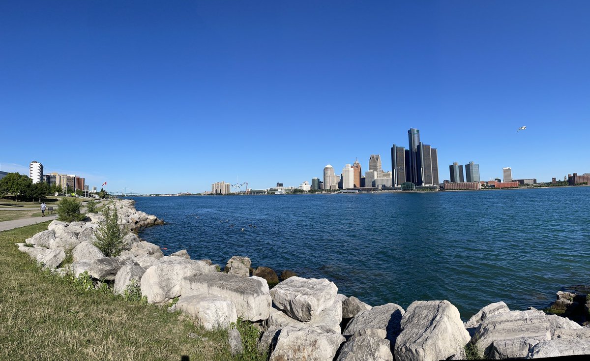 My usual walk is along the North Saskatchewan River. This morning’s walk was along the Detroit River. #summermorningwalks