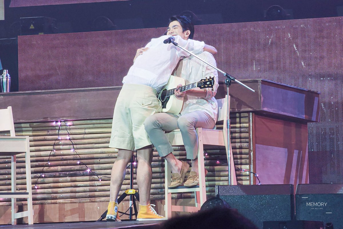 แหมมมมมมมม

#มายอาโป
#KPworldtourD2