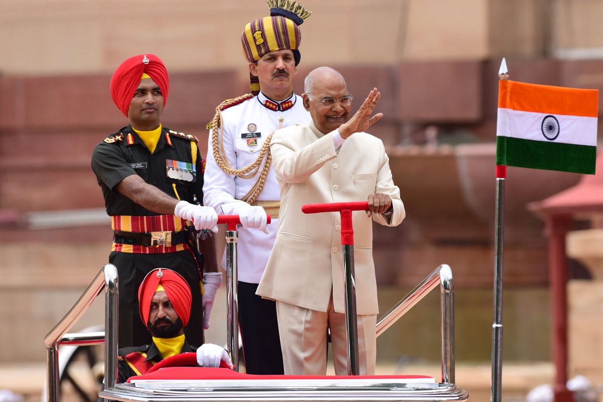 ramnathkovind's tweet image. आज राष्ट्रपति के मेरे कार्यकाल की समाप्ति पर मुझे जो भावभीनी विदाई दी गई, उससे मैं अभिभूत हूं।