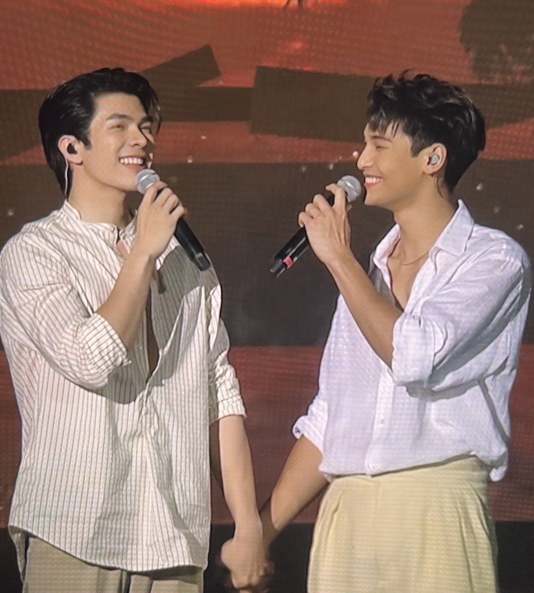 apooorche's tweet image. I WANNA FRAME THIS FOREVER 😭🥹❤️