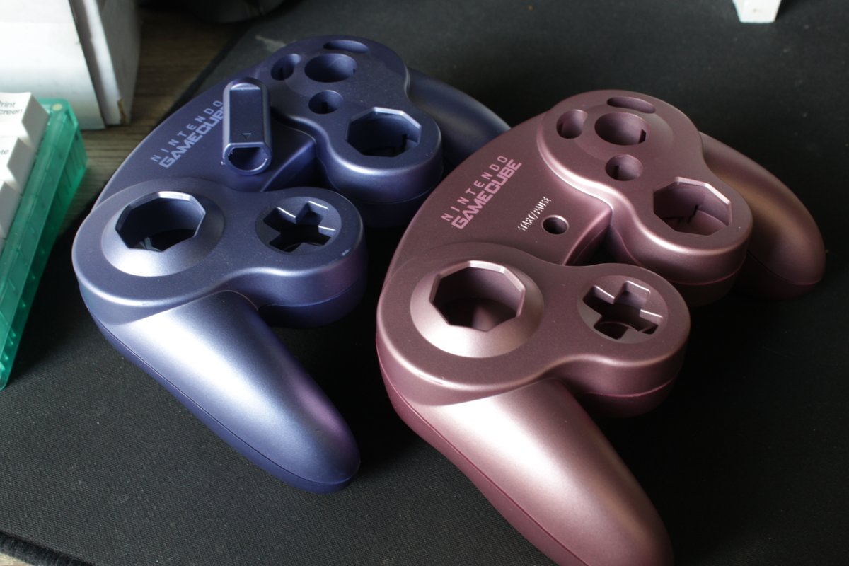 I have some old <a href="/ModsByMoonlight/">Mods by Moonlight</a> plat shells that i never listed. I'm going to Fete 2 so if anyone wants them now is probably the best time [blue is £55, pink is £50]