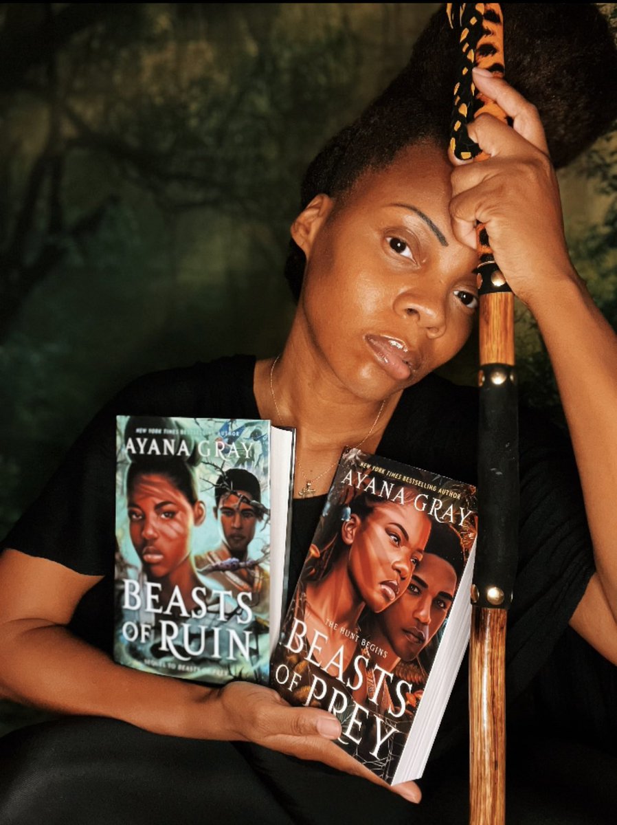 booksenvogue's tweet image. ✨ More Character Cosplay ✨

inspired by…

 📚 #BeastsofRuin
by @AyanaGray

✨ This title drops tomorrow! See the link in my bio for more information!

💋 xoxo,
Kat