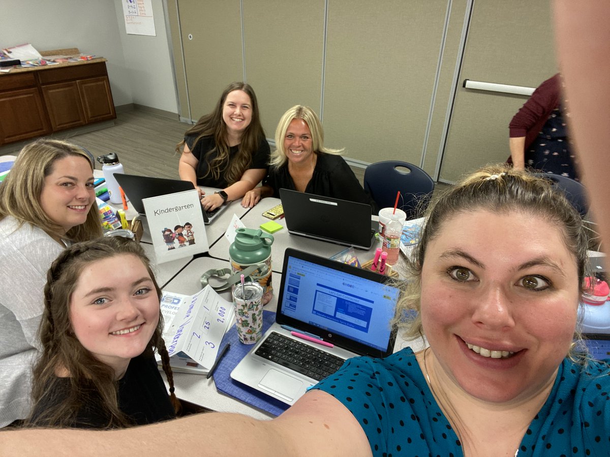 BalentineLuci's tweet photo. Excited to ADD new math strategies at summer PD! #ISDPD #ISDKinder #ISDStrong https://t.co/lcVCm1AXEO