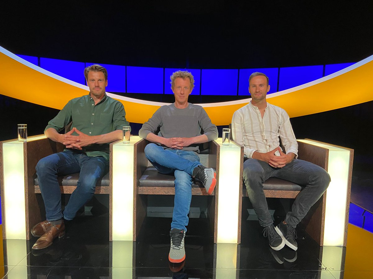 Jasper van Kuijk (@jaspervankuijk) on Twitter photo Vanavond mag ik het in <a href="/DeslimstemensNL/">DeslimstemensNL</a> opnemen tegen olympisch schaatskampioen <a href="/ThomasKrol/">Thomas Krol</a> en acteur <a href="/stefanrokebrand/">Stefan Rokebrand</a>. Komt dat zien! 20:40 op <a href="/NPO2/">NPO 2</a>. Vanavond mag ik het in <a href="/DeslimstemensNL/">DeslimstemensNL</a> opnemen tegen olympisch schaatskampioen <a href="/ThomasKrol/">Thomas Krol</a> en acteur <a href="/stefanrokebrand/">Stefan Rokebrand</a>. Komt dat zien! 20:40 op <a href="/NPO2/">NPO 2</a>.
