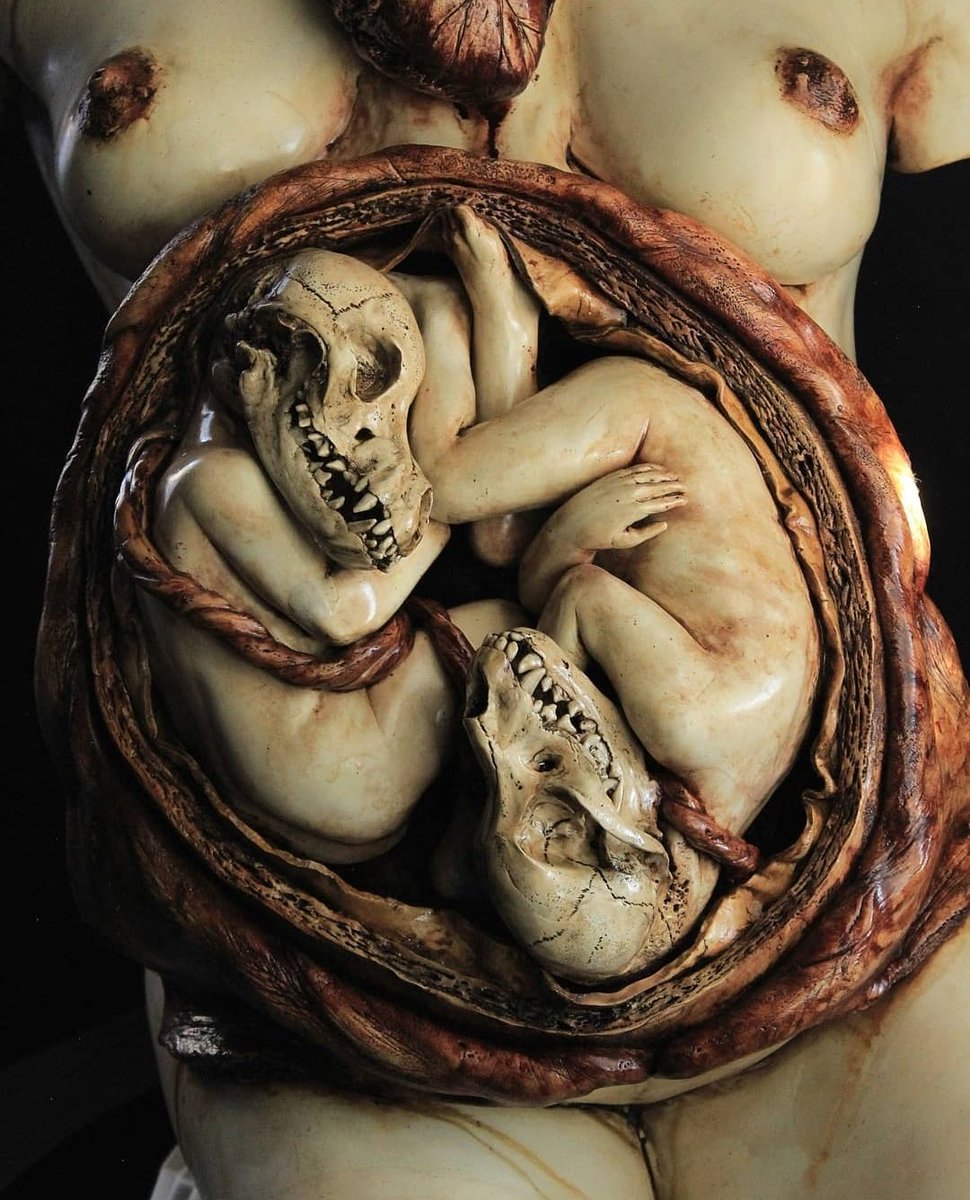 StendhalNara's tweet photo. Sculptures by the Mexican artist, Emil Melmoth. 

You can follow the artist on the links below. https://t.co/NxDBDYMAH9