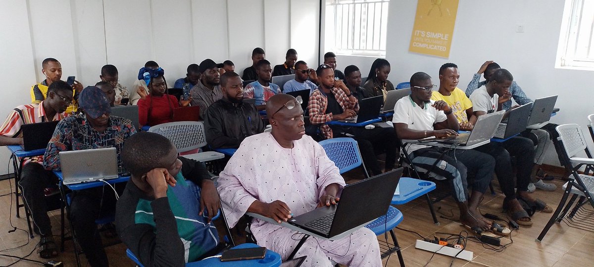 dsn_offa's tweet image. Day 8: Additional explanation on versions control with git and basic projects with python. Examples are temperature converter, a BMI calculator, an acronym generator etc.
#30daysofmachinelearning
#DSNOffa
@OneInnovationH1 @dsn_ai_network