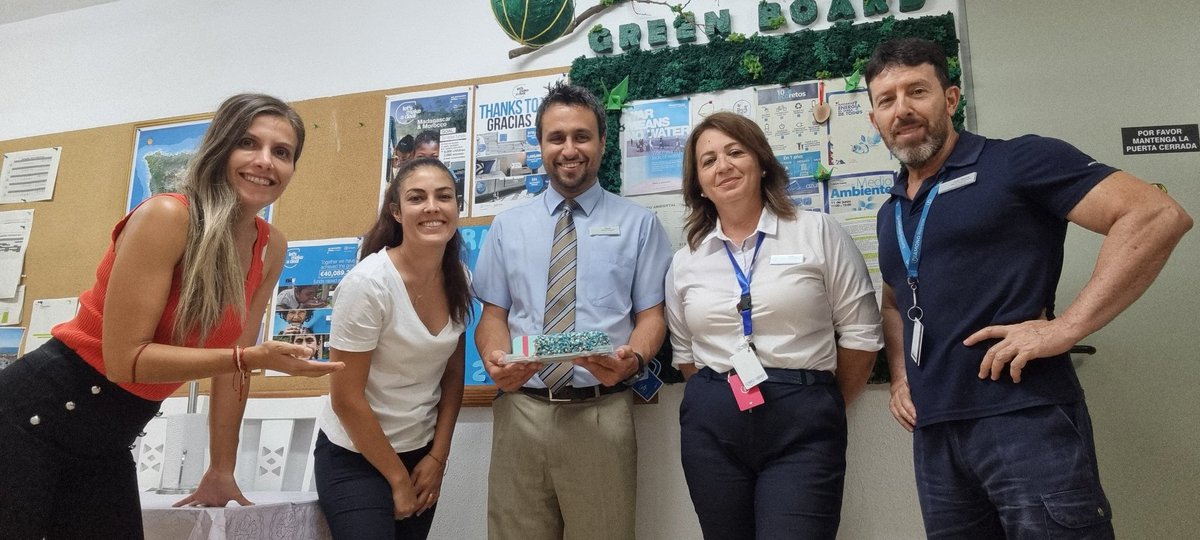 Laura_RC tweet media