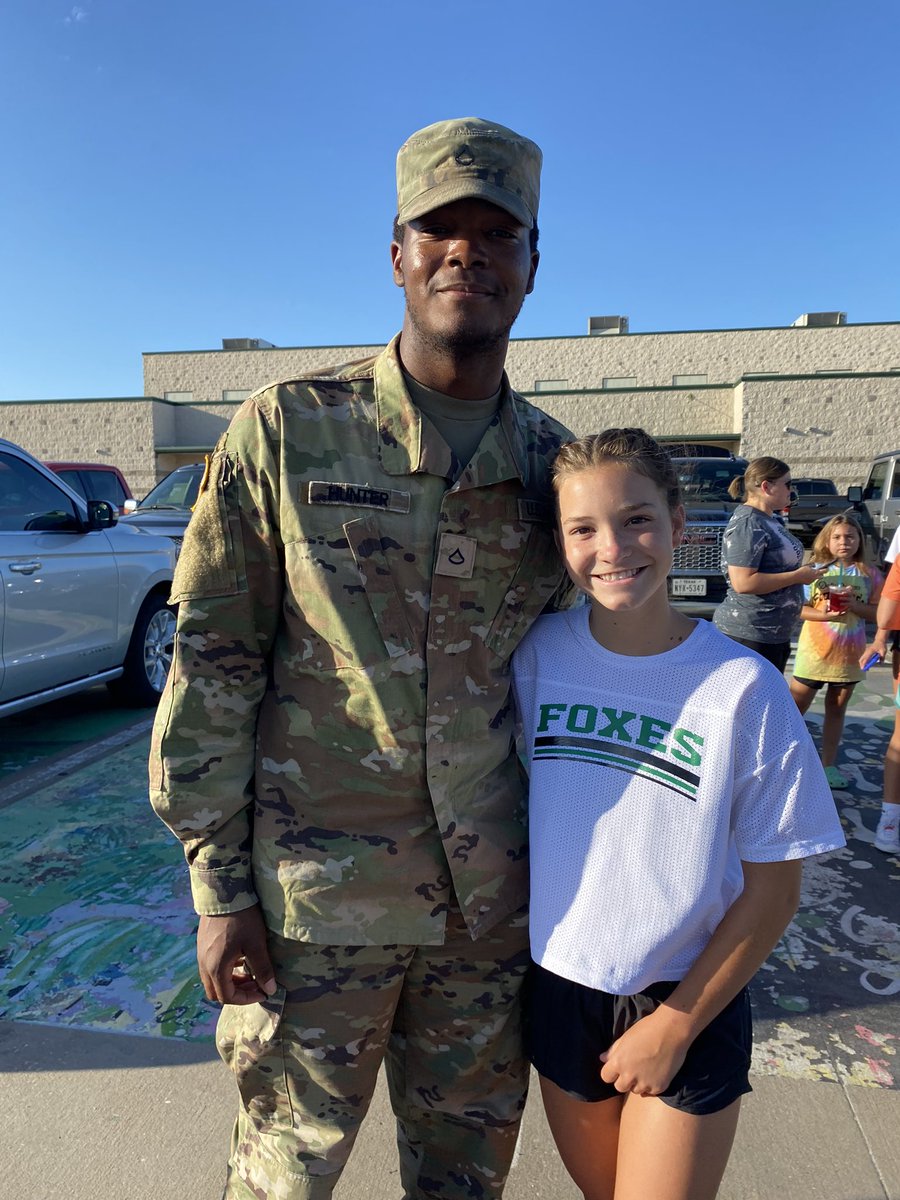 cscrib3's tweet photo. ❤️🤍🖤@SavionNeal https://t.co/aliMs9acFf