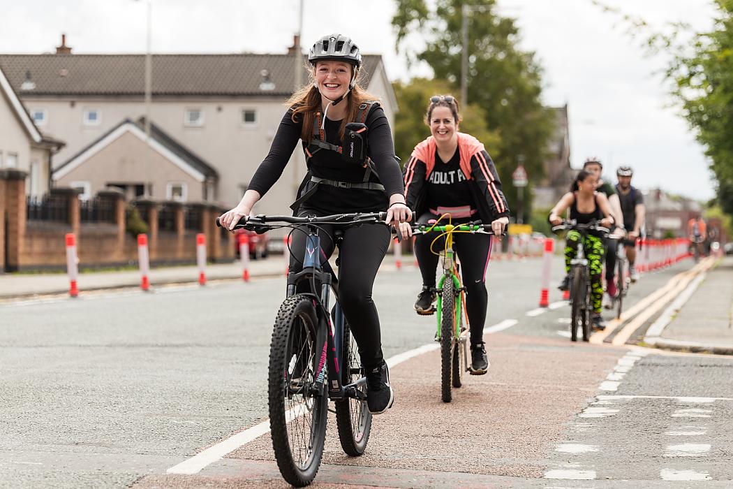 WeAreCyclingUK's tweet photo. The cost of fuel has never been higher. Cycling is a great way to save money but, for more people to embrace this option, we need safer streets. If you want to stand up for cycling in your local area, why not join our Cycle Advocacy Network?

Get involved: https://t.co/xZoOey1TfP https://t.co/P5nU7AhnKD