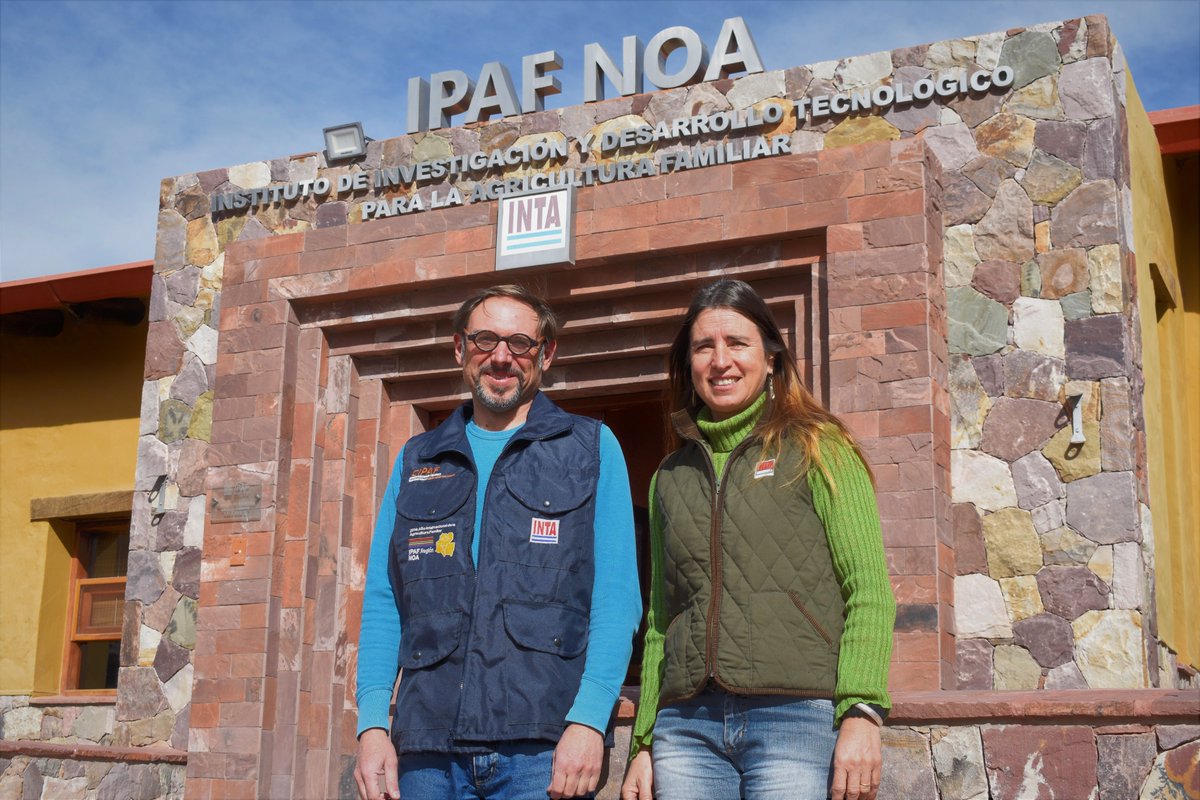 INTACIPAF's tweet photo. ▶️Nuevo equipo directivo en el IPAF NOA
➡️La ingeniera agrónoma Gabriela Faggi es la nueva directora del #IPAFNOA, perteneciente al @intaargentina. En tanto, el ingeniero Pablo Gerbi asumió como Coordinador de Investigación de la misma institución. https://t.co/BFf04aTE81