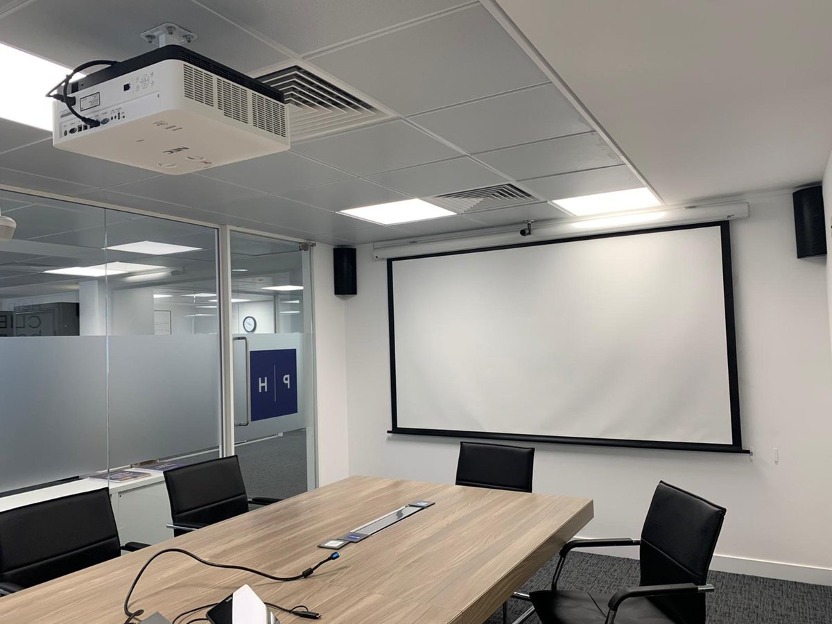 To support #hybridwork meetings to take place between employees #workingfromhome and employees working in their #London office, see how we provided <a href="/Pearson_Ham/">Pearson Ham | The Pricing Specialists</a> with the right video conferencing technology to support their new ways of working: 

remark-group.co.uk/case-studies/a…