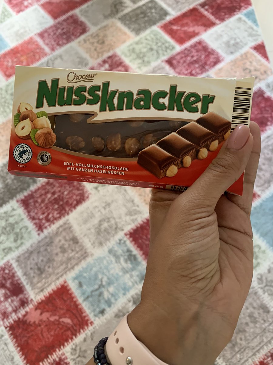 Bu çikolatadan daha az sevdiğim insanlar var :) #almancıçikiletası