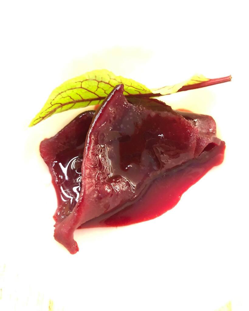 Espectacular siempre <a href="/nadorestaurante/">NaDo</a> #coruña 
#sitiosfavoritos por 65-85€/pax +bebidas instagr.am/p/CgcXS87NA2_/