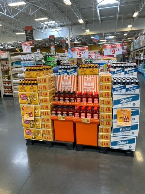 Point-of-purchase displays can make your product pop!  Check out these displays <a href="/Whataburger/">Whataburger®</a> is using to merchandise their condiments in local retailers. #popdisplays #promo #retailmarketing #printlocal #familybusiness