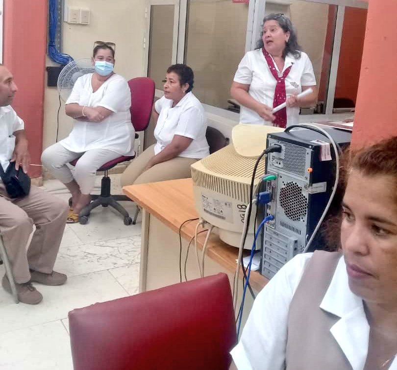 Debaten directivos de la Dirección Provincial de #Bandec #Camagüey en Asamblea con los trabajadores de la sucursal 5731 en #SierraDeCubitas el anteproyecto del Plan de presupuesto para el 2023.

#BandecNoSeDetiene
#SiempreEn26
#CamagüeyEn26
#PorCamagüeyTodo
#CubaPorLaPaz
#Cuba