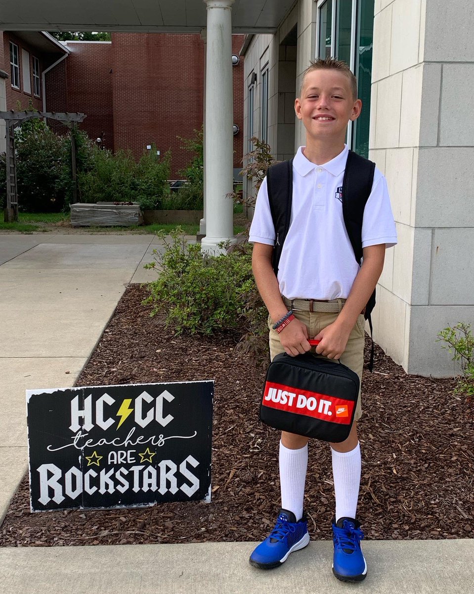 ChiefRose19's tweet photo. Welcome to 3rd grade Gates! 📚✏️🍎 @MSD_Patriots #HCGC #RepTheM https://t.co/21dLyoeLI2
